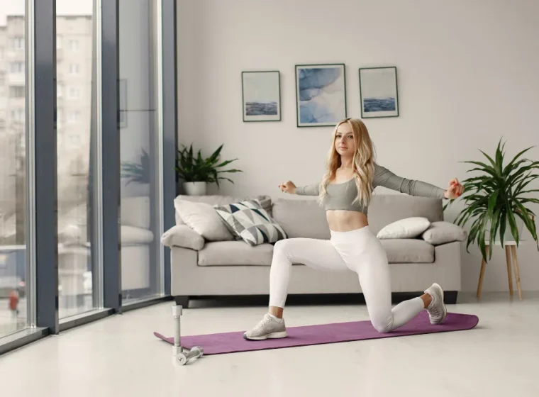 10 Fitness Übungen, die jeder zu Hause machen kann